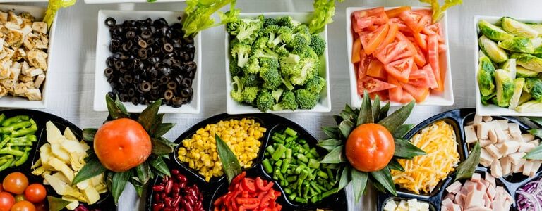Хранене при разширени вени – кои храни помагат и кои да ограничим при разширени вени хранене